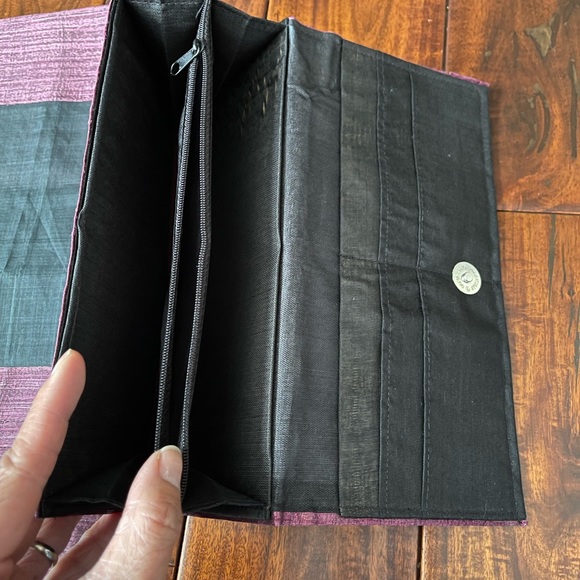 Cambodian Khmer Silk Two Tone Black Purple Handmade Scarf and Wallet set - Picture 4 of 5